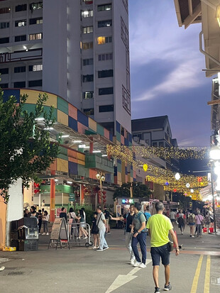 【画像】日が沈む直前のChina Town